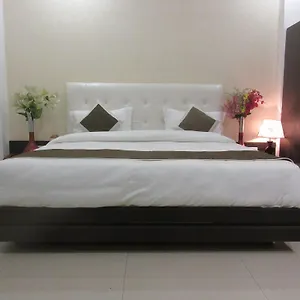** Hotel Riya Palace Agra India