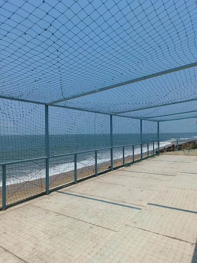 Baywatch Beach Homes Kochi 2*,  India