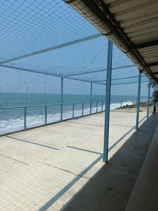 Baywatch Beach Homes Kochi 2*,